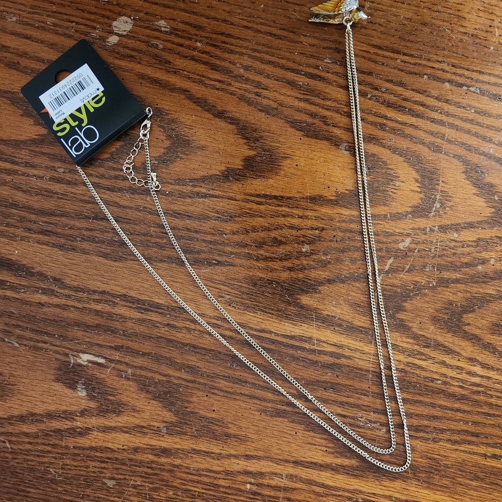 Mstylelab Gold Necklace with Butterfly Charm
